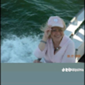 Meet your Posher, Lorraine